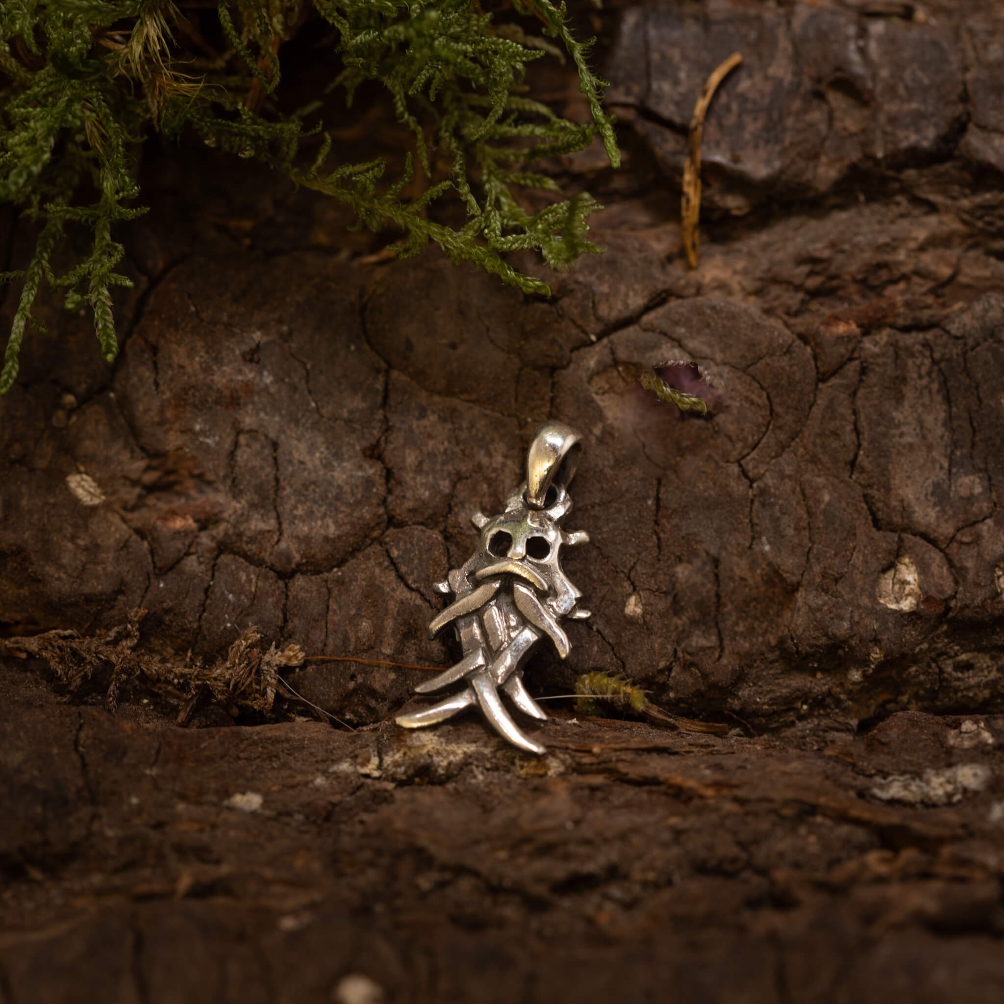 Odins Mask Hänge 925s Silver liten