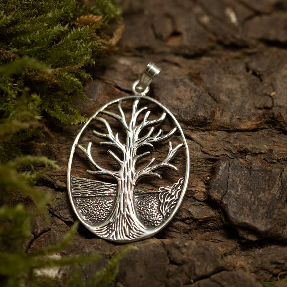 Yggdrasil livets träd hängsmycke Vera 925s sterling silver